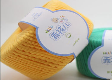 Китай Пряжа 100% хлопок вязать, пряжа красочной руки вязать для носки младенца, одобренного ИСО поставщик